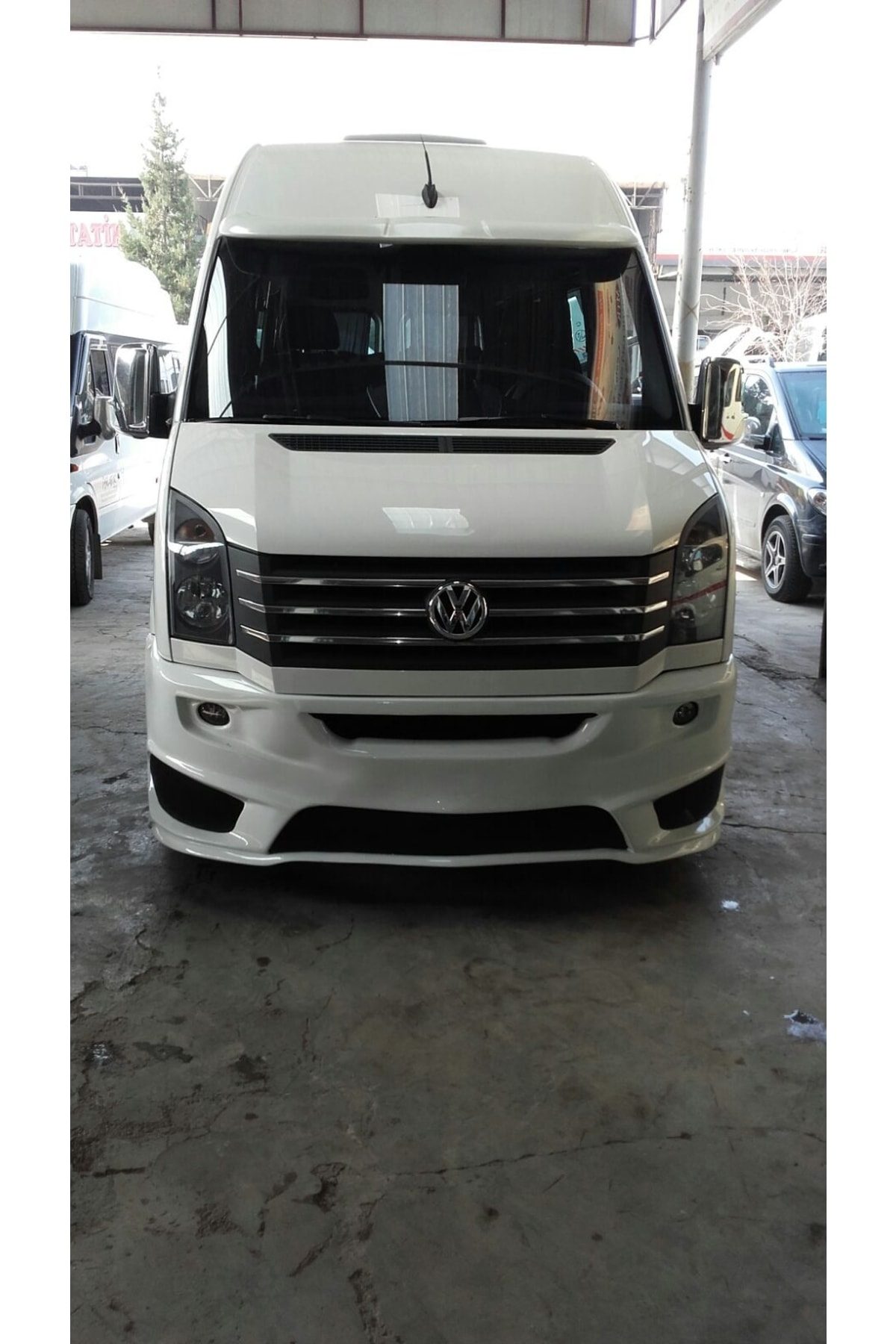 Volkswagen Crafter 2012 Sonrası Amg Tampon Beyaz Boyalı Uyumlu - Fiberglass