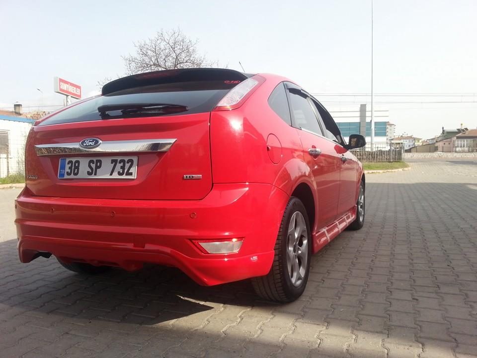 Ford Focus 2,5 Makyjalı Arka Karlık + Spoiler - Fiberglass