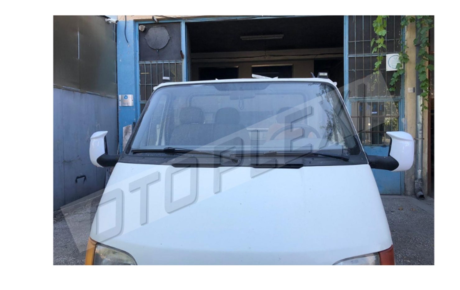 Ford Transit 1998-2002 T15