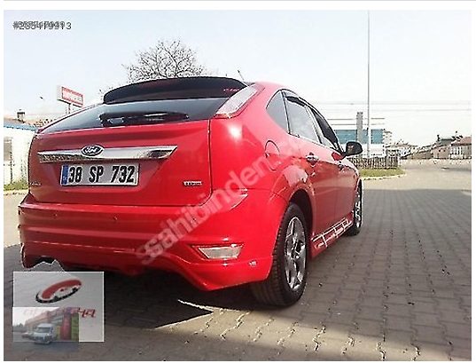 Ford Focus Arka Karlık Tampon Eki Boyalı