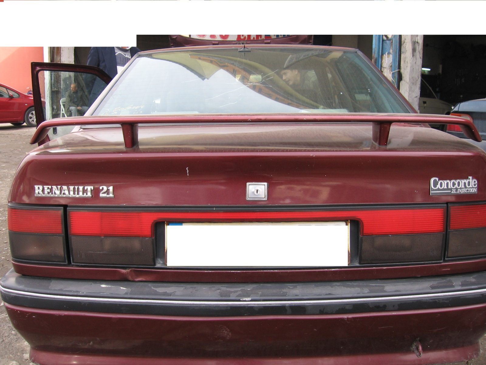 Renault Manager R.21 Concort Spoiler Fiberglass