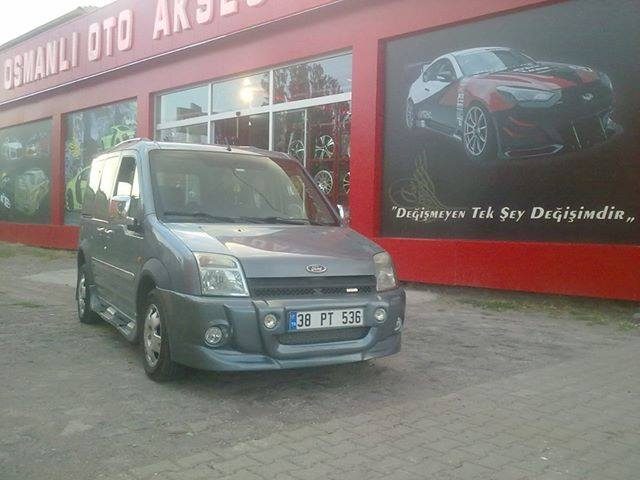 Ford Connect 2002-2005 Arası Uyumlu Sisli Ön Tampon - Fiberglass