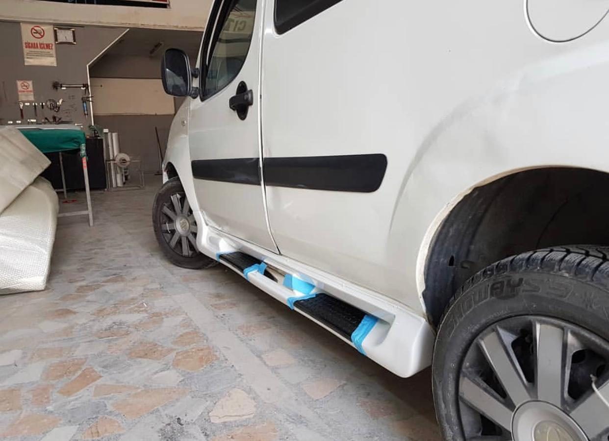 Fiat Doblo 2009+ Sorento Mod. Marşpiyel Fiberglass