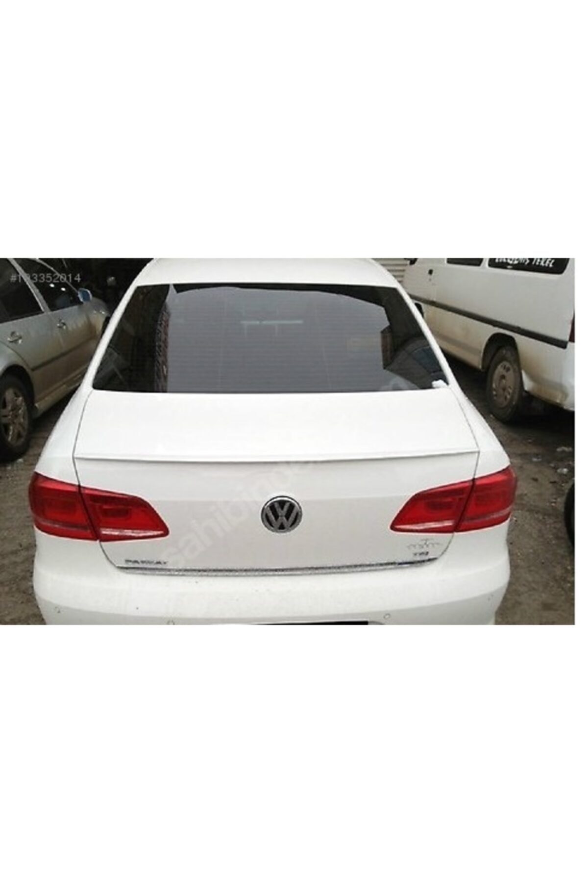 Volkswagen Passat 2011-2015 B7 Boyasız  Fiber Bagaj Çıtası
