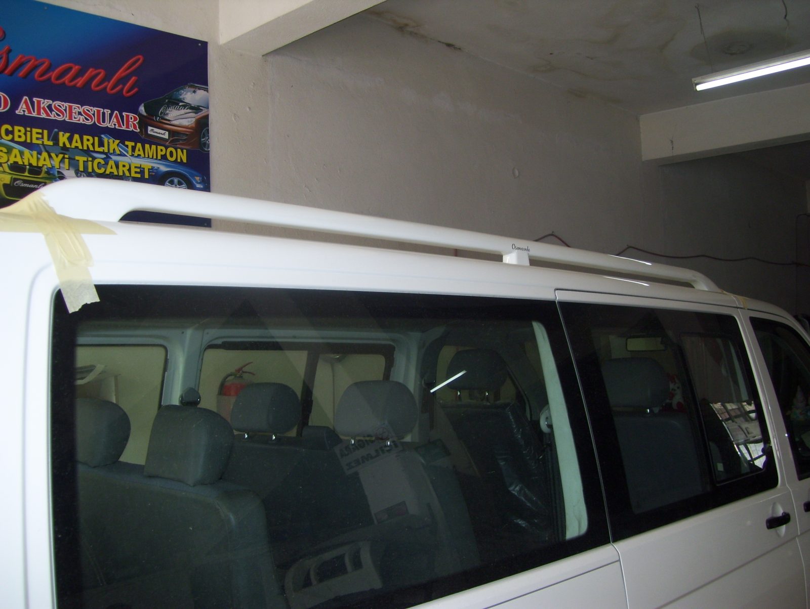Volkswagen Transporter T. T5 Tavan Çıtası Ayaklı Model Fiberglass