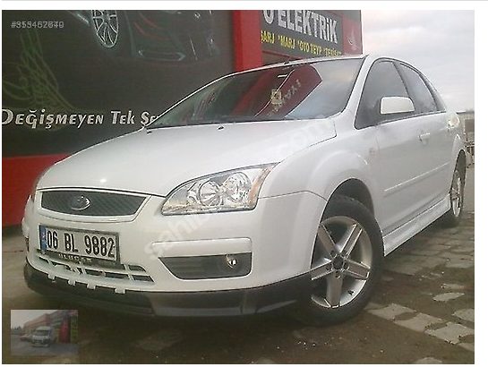 Ford Focus-2 Sedan(2005-2009) Arka Karlık / Tampon Eki Boyalı