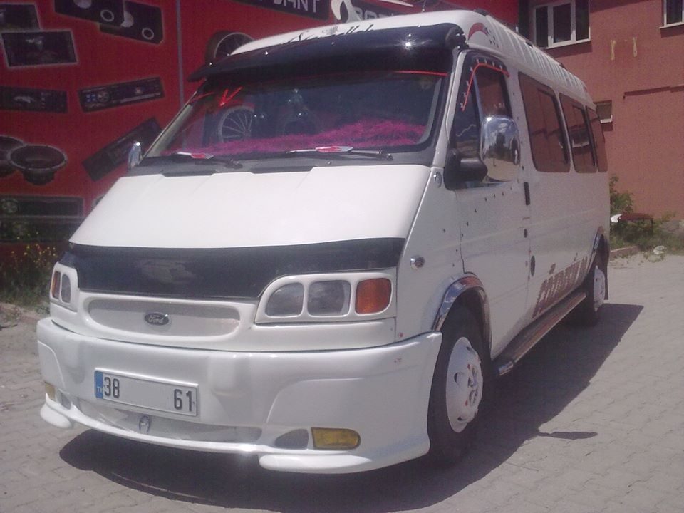 Ford Transit T15 Ön Tampon Karesisli - Fiberglass