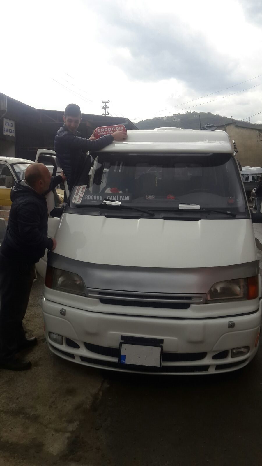 Ford Transit 1998-2002 Ön Güneşlik Fiberglass