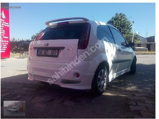 Ford Fiesta Eski Model Arka Karlık / Tampon Eki Boyalı