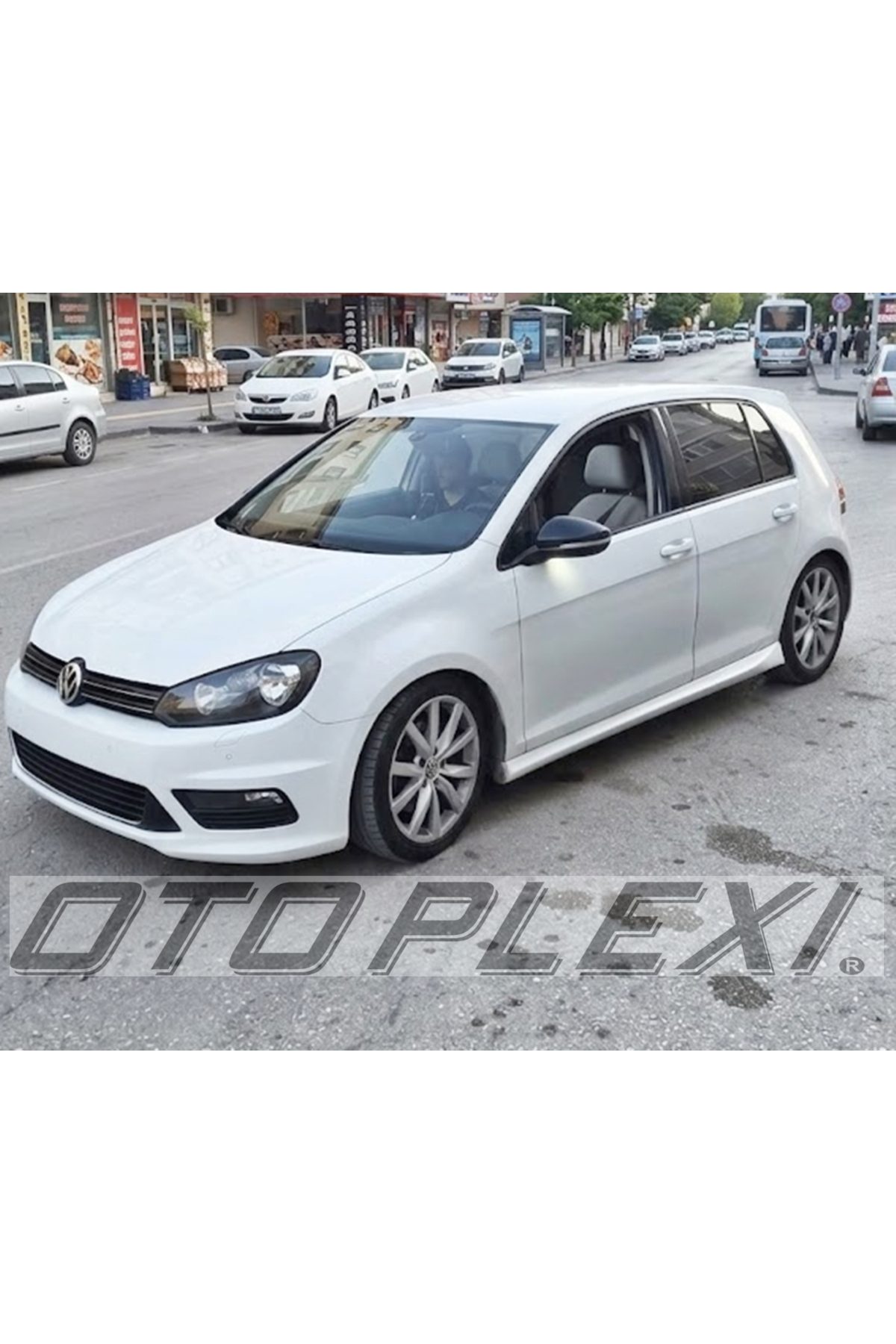 Volkswagen Golf 6 Yan Marşpiyel Takım Yan Marşpiyel Set Plastik 2009-2012