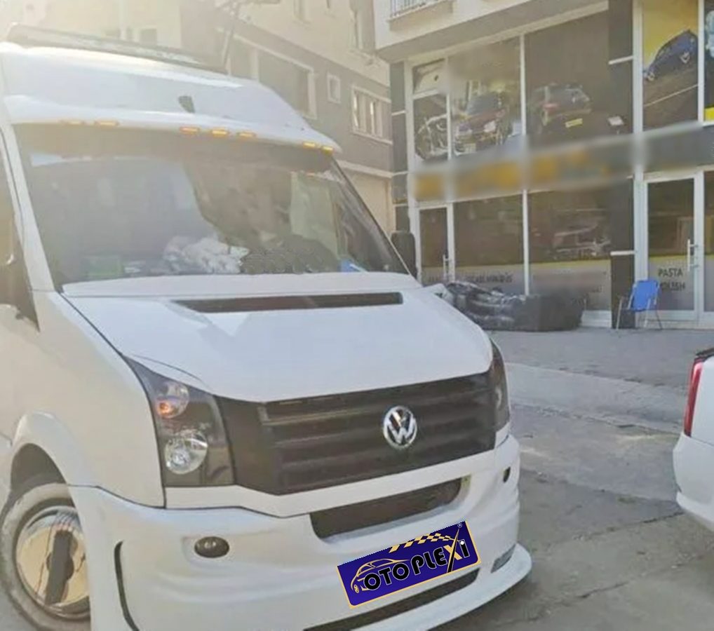 Volkswagen Crafter Silecek Gizleyici Plastik 2007-2019
