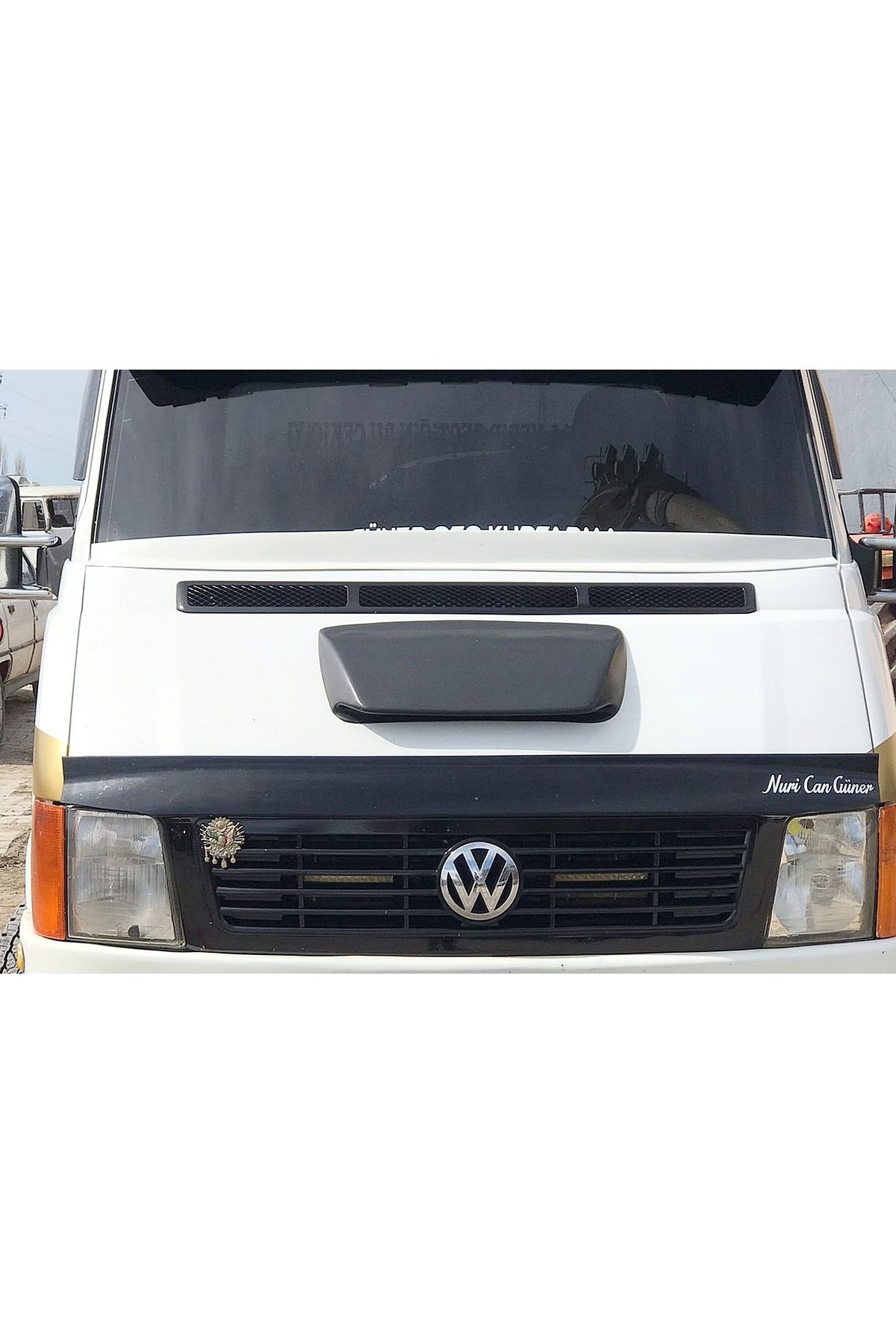 Volkswagen Volt Kaput Havalandırma Siyah Plastik