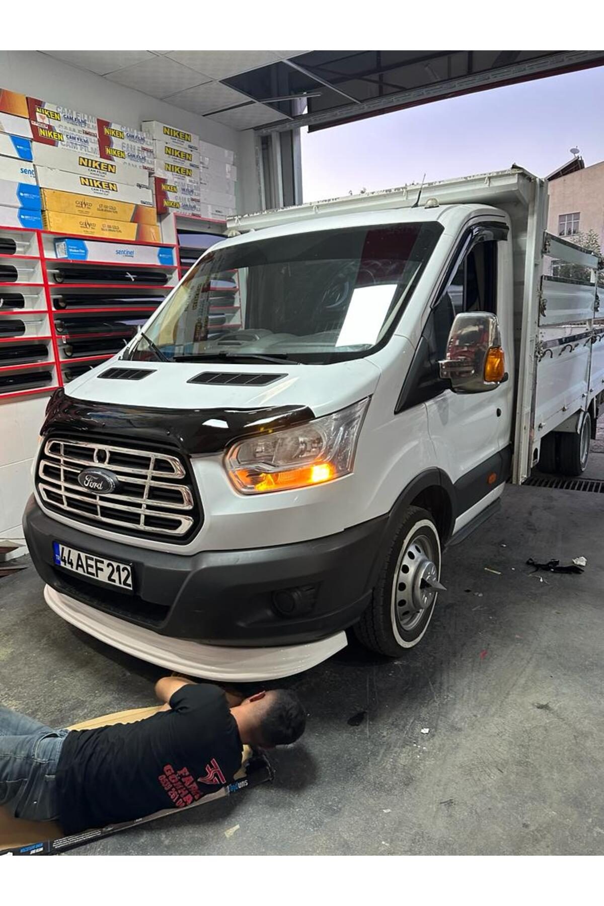 Ford Transit 2014-2019 Ön Tampon Altı Eki Geniş Karlık Plastik Beyaz