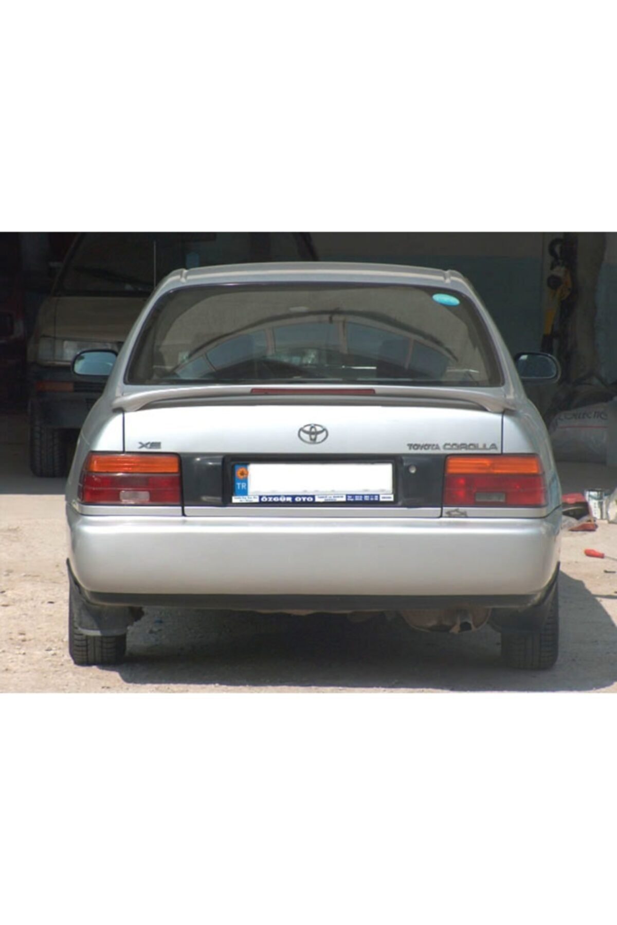Corolla Işıklı Spoyler / Bagaj Rüzgarlığı Boyasız Astarlı