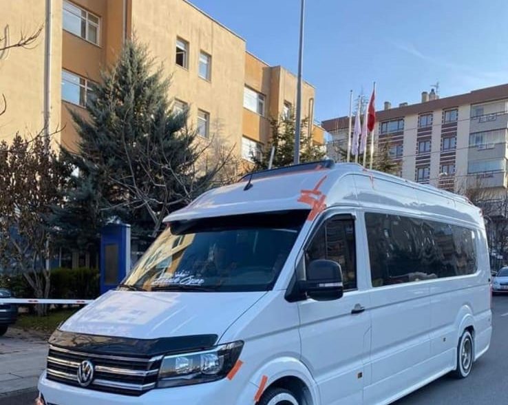Volkswagen Crafter 2019+ Kaput Rüzgarlık Plexi Plastik