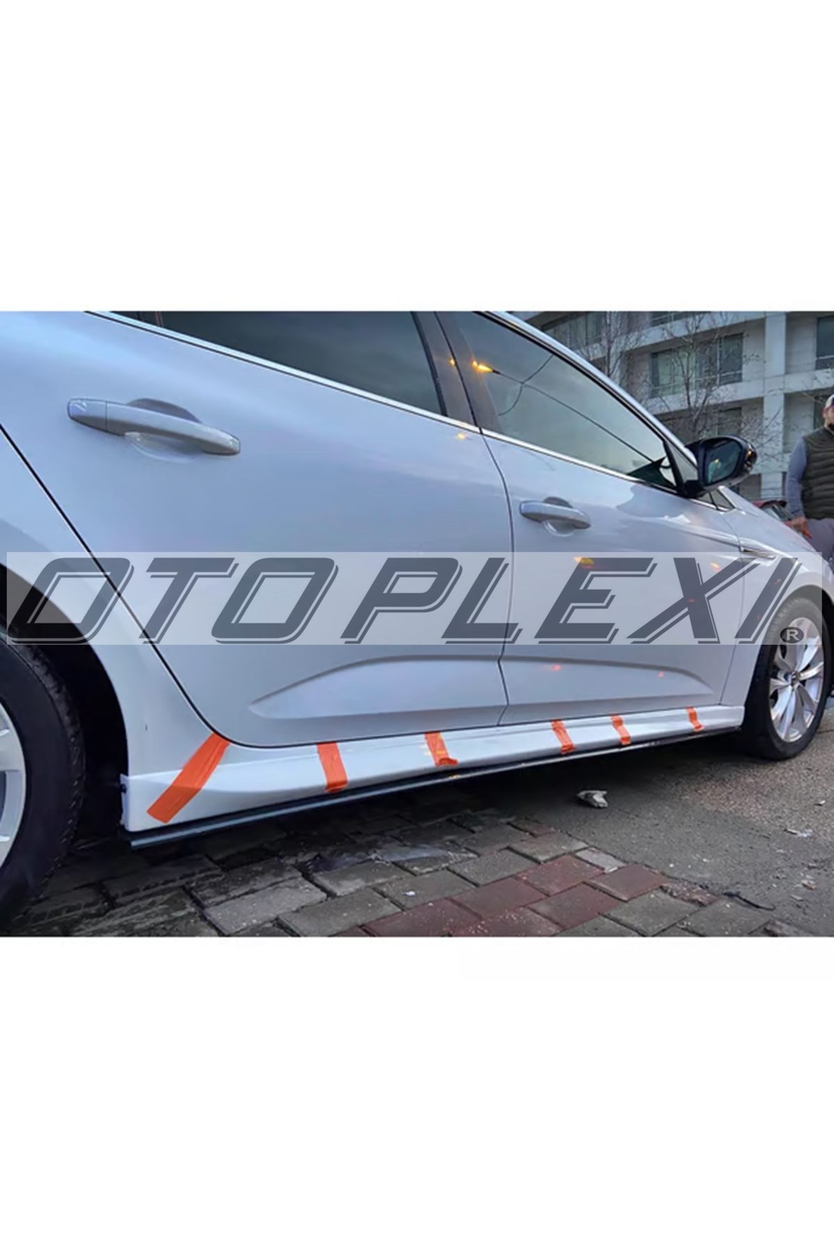 Renault Megane 4 Aero Yan Marşpiyel Takım Marşpiyel Set Plastik