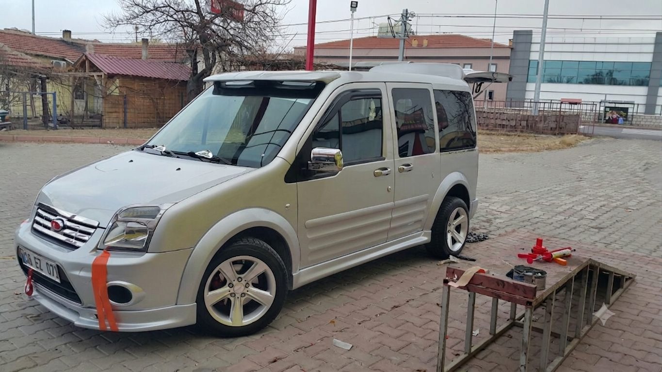 Ford Connect Plastik Marşpiyel Düz Model 2002-2014 3