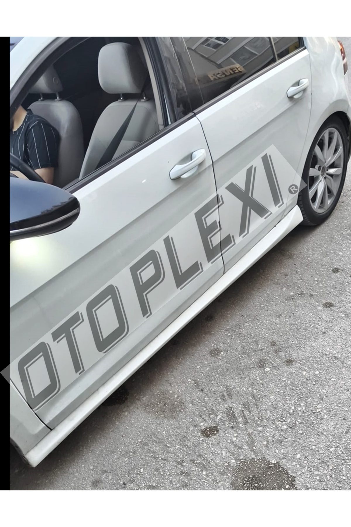 Volkswagen Golf 6 Yan Marşpiyel Takım Yan Marşpiyel Set Plastik 2009-2012