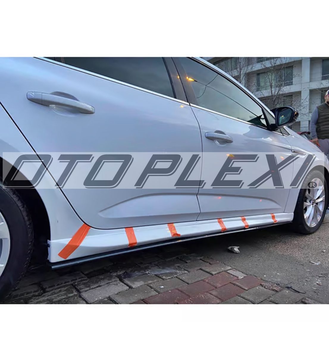 Renault Megane 4 Marşpiyel Takım Areo Plastik